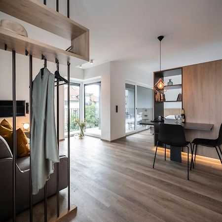 Sambucus Apartments -Premium Apartments For You And Your Dog Lana Exteriér fotografie
