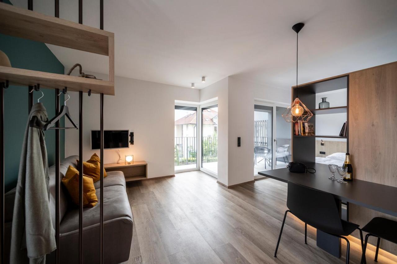 Sambucus Apartments -Premium Apartments For You And Your Dog Lana Exteriér fotografie